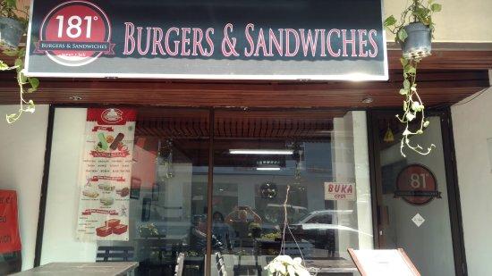 181 Burgers & Sandwiches